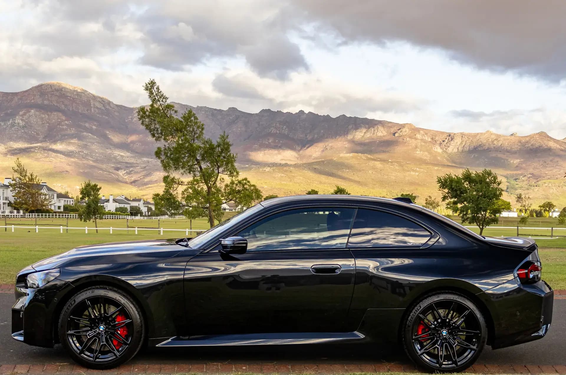 2025 BMW G87 M2