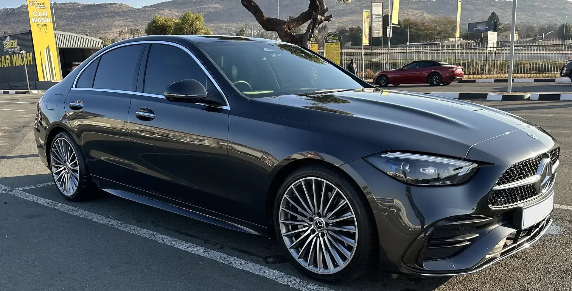 2022 Mercedes-Benz C220d AMG Line