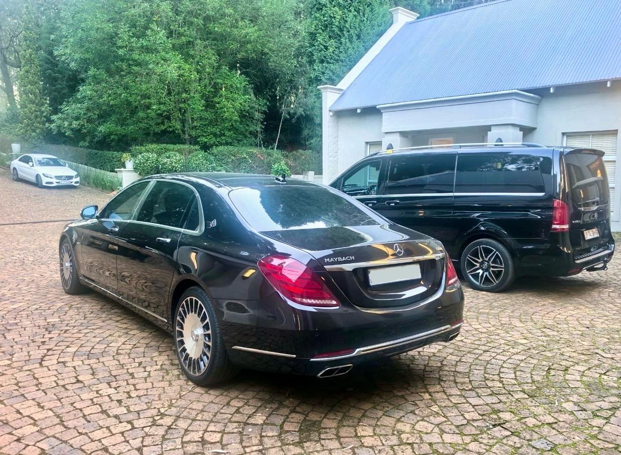 https://assets.carsharenova.com/0196d491-720e-e872-be29-221381c92e12
