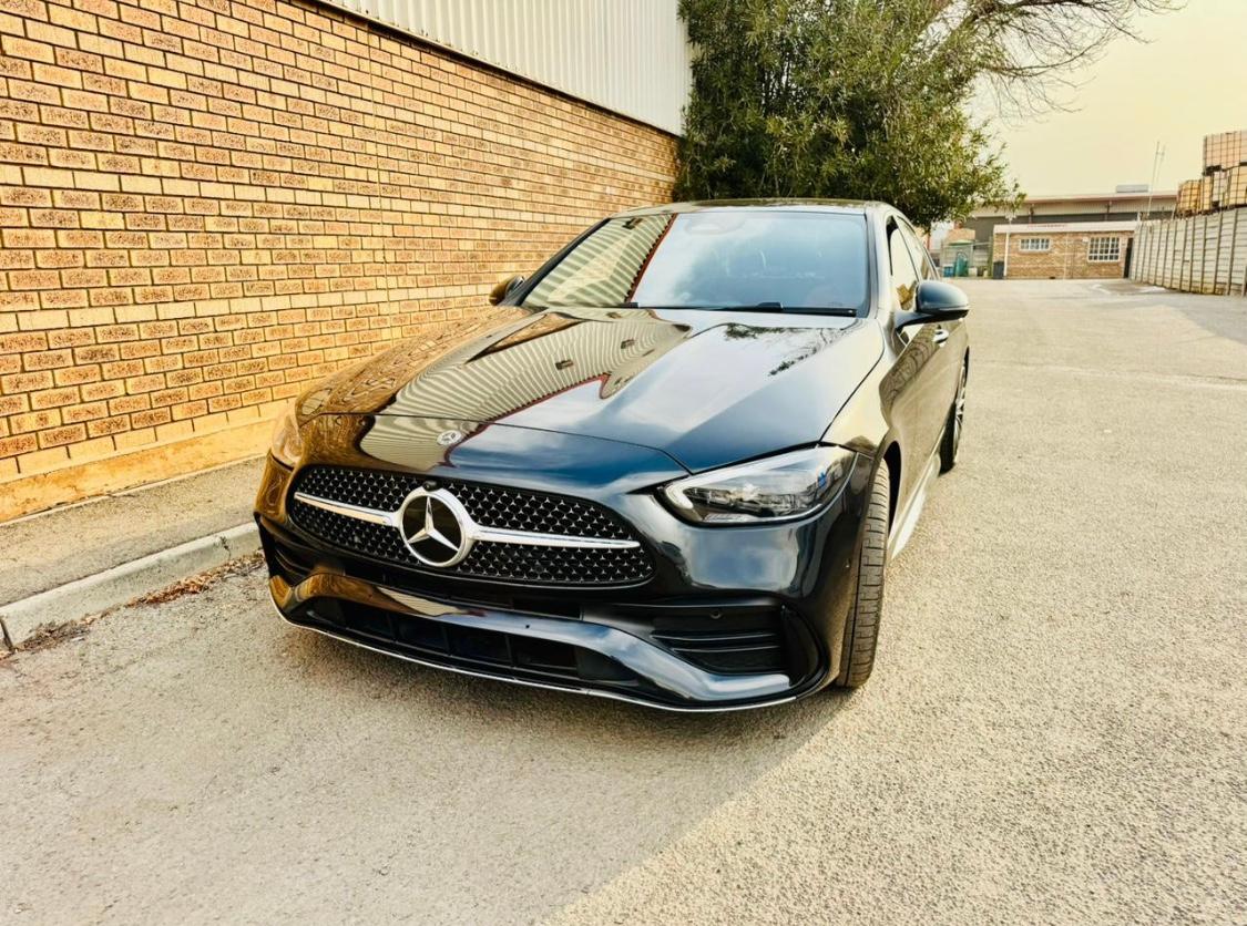 https://assets.carsharenova.com/0196f374-7e09-e449-8c7e-a77814b13407