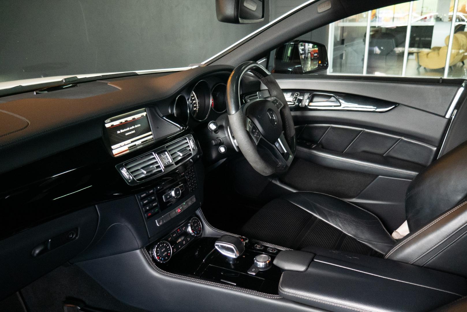https://assets.carsharenova.com/01971c47-c7e4-05dc-3df4-1e4f3830768b