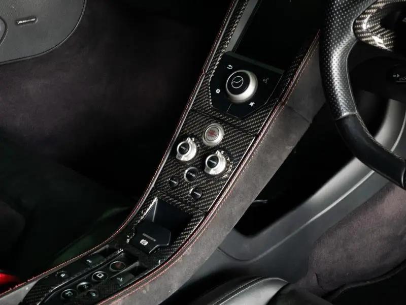 https://assets.carsharenova.com/01971caa-5977-00d2-8e53-e7a70625a26e