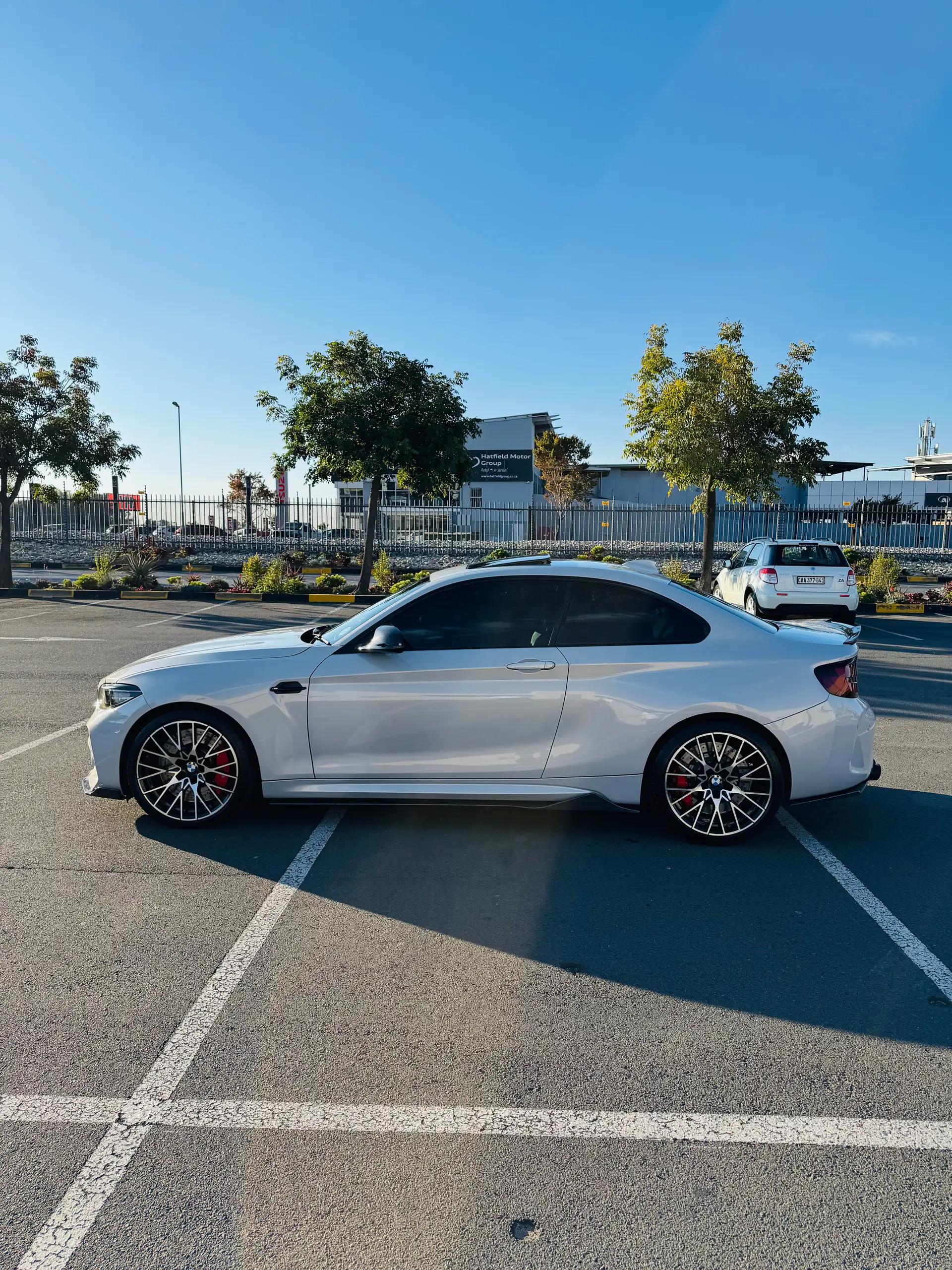 https://assets.carsharenova.com/01977d2b-bec2-8e28-9751-a9e76a6aa462