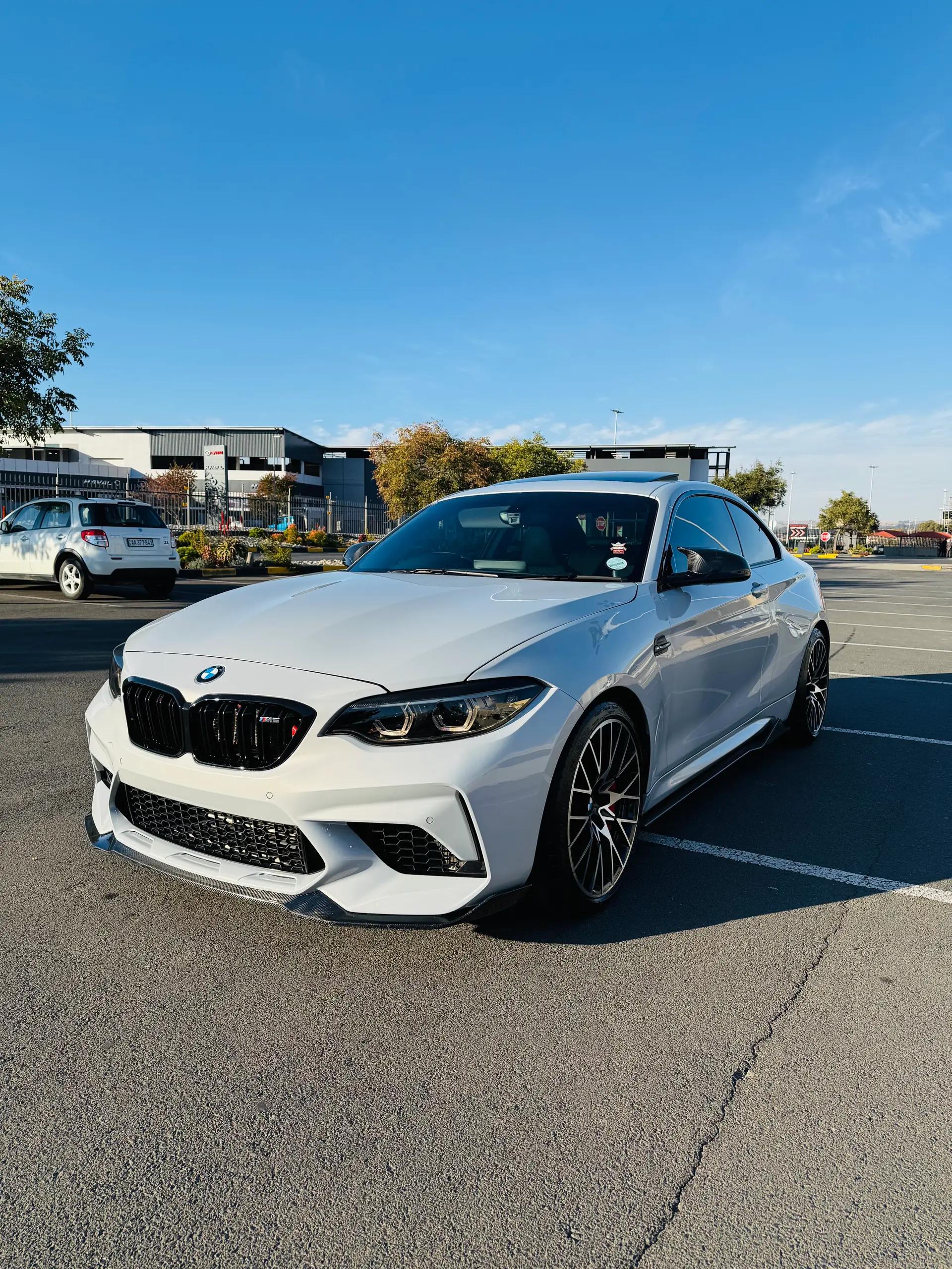 https://assets.carsharenova.com/01977d2b-c574-f13c-4194-6fb603a92f05