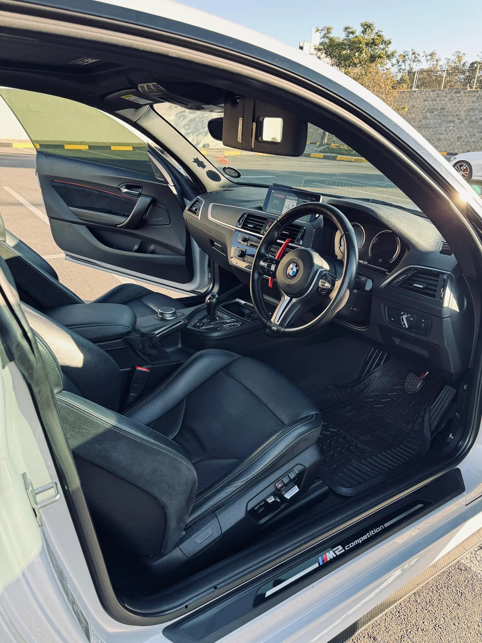 https://assets.carsharenova.com/01977d2b-cf74-4d8c-ebd0-345d7cc38251