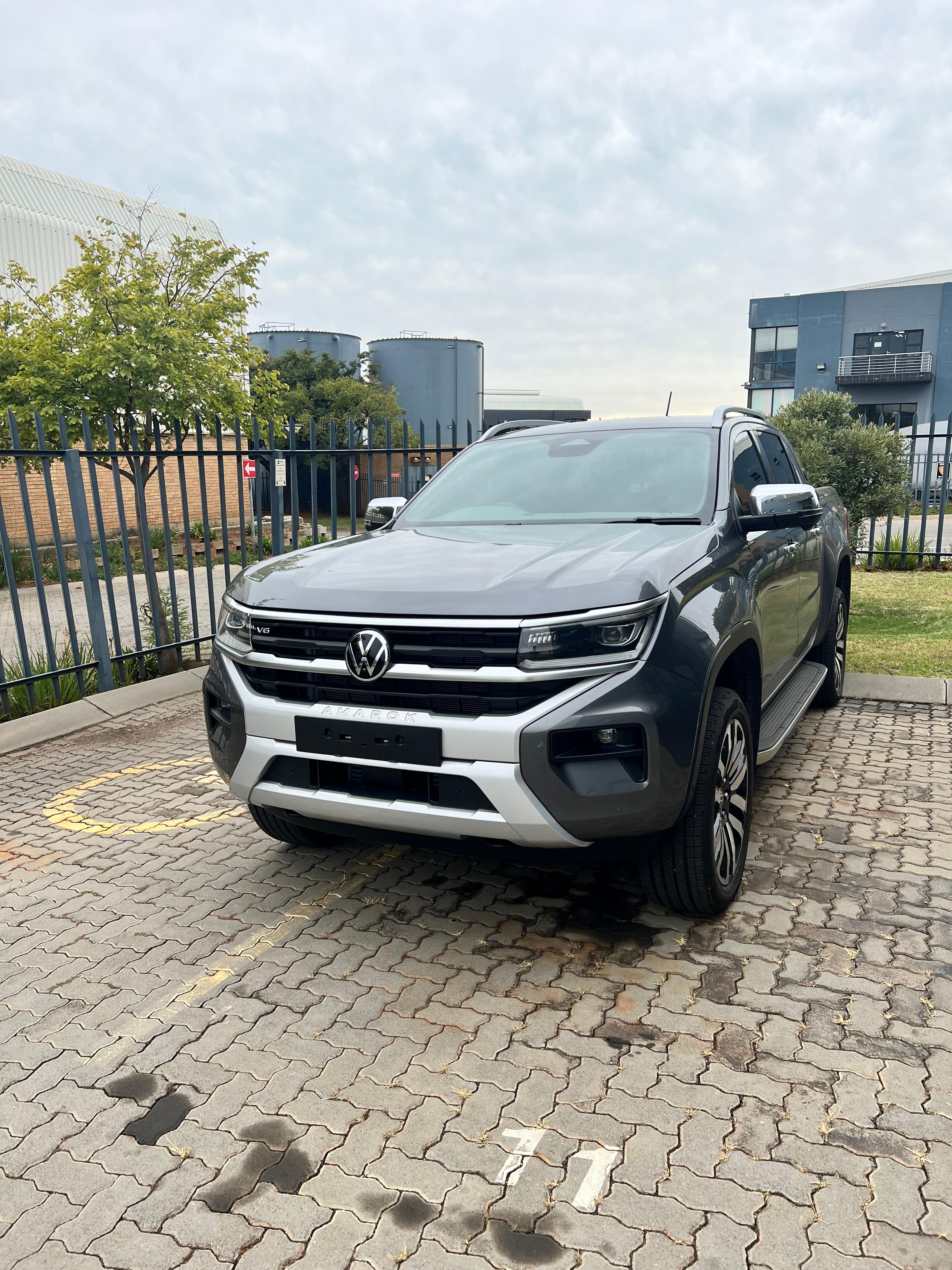 https://assets.carsharenova.com/019805a3-7535-6866-761a-7758cc04ab77