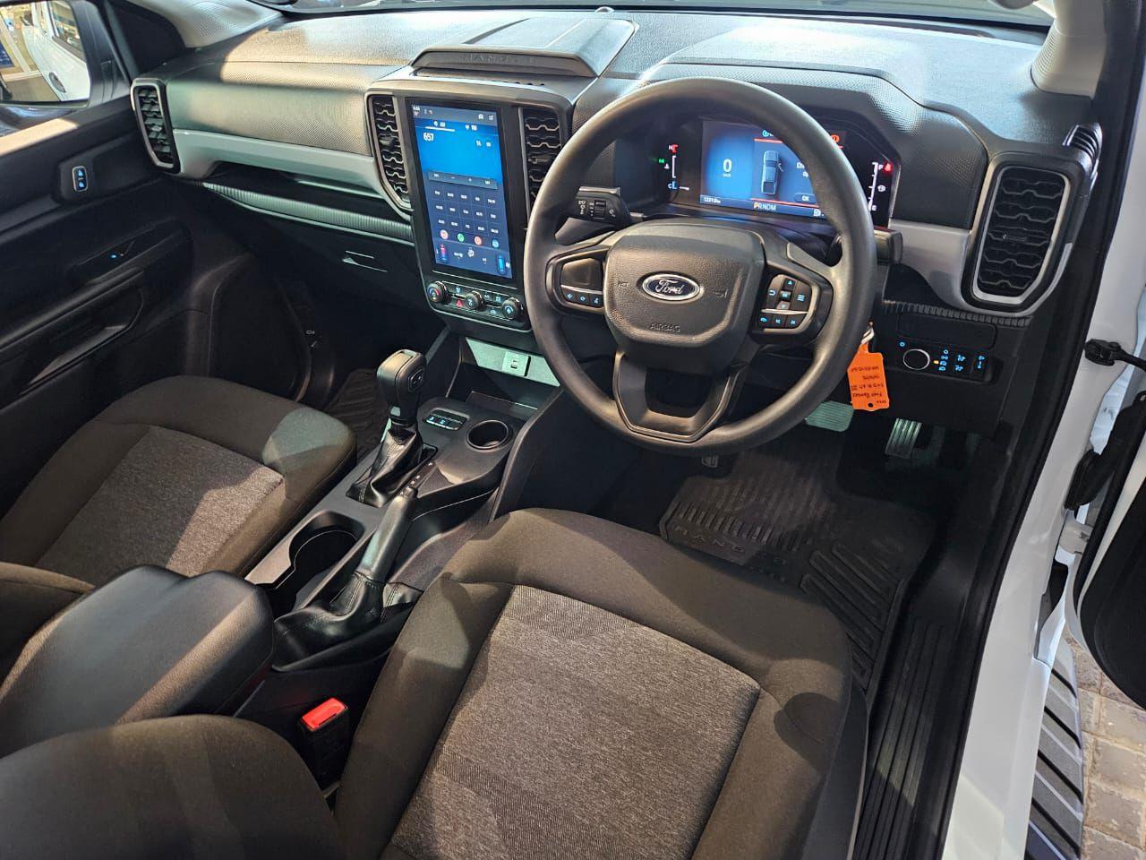 https://assets.carsharenova.com/01987ff7-dcae-b31a-9045-086040fbddbb