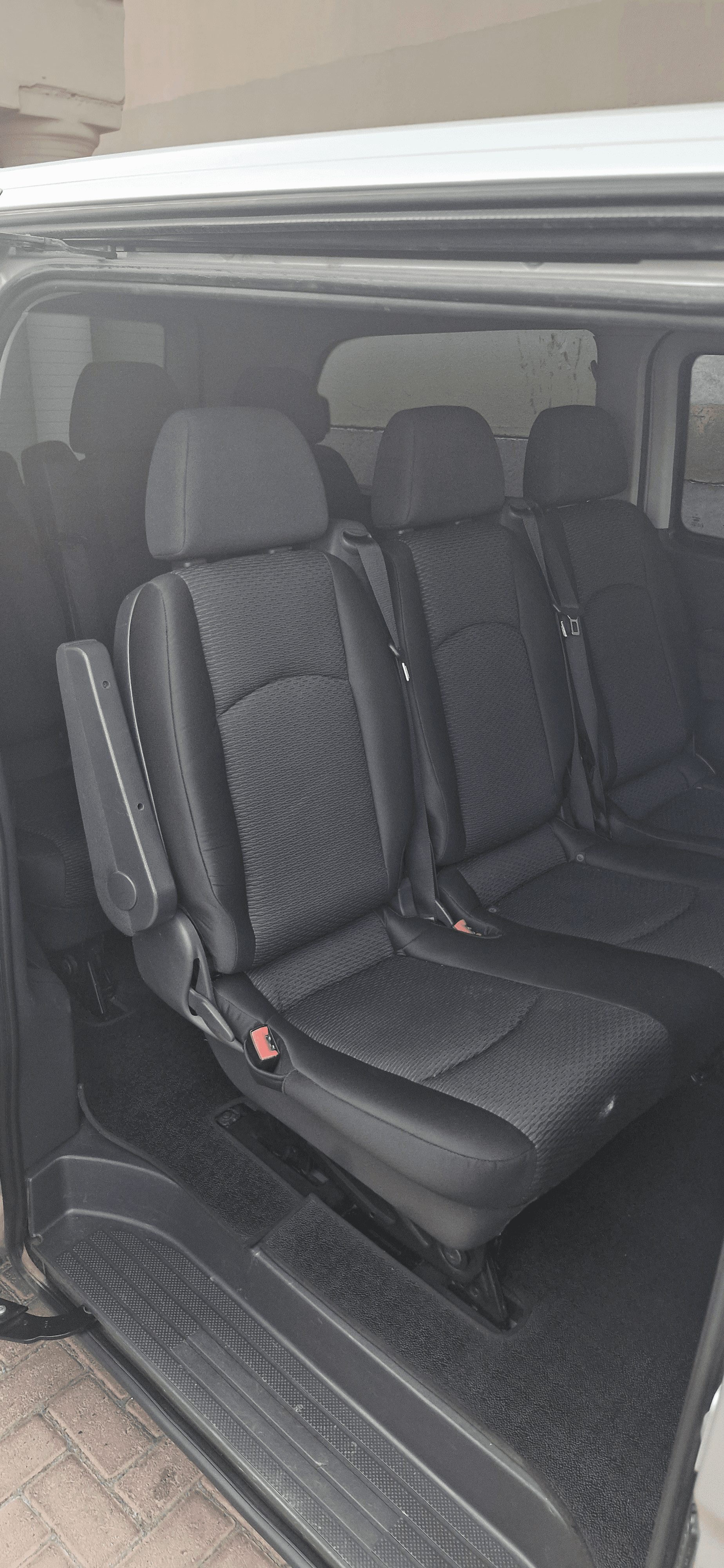 https://assets.carsharenova.com/0198804a-d11a-fa73-96bf-dca977306414
