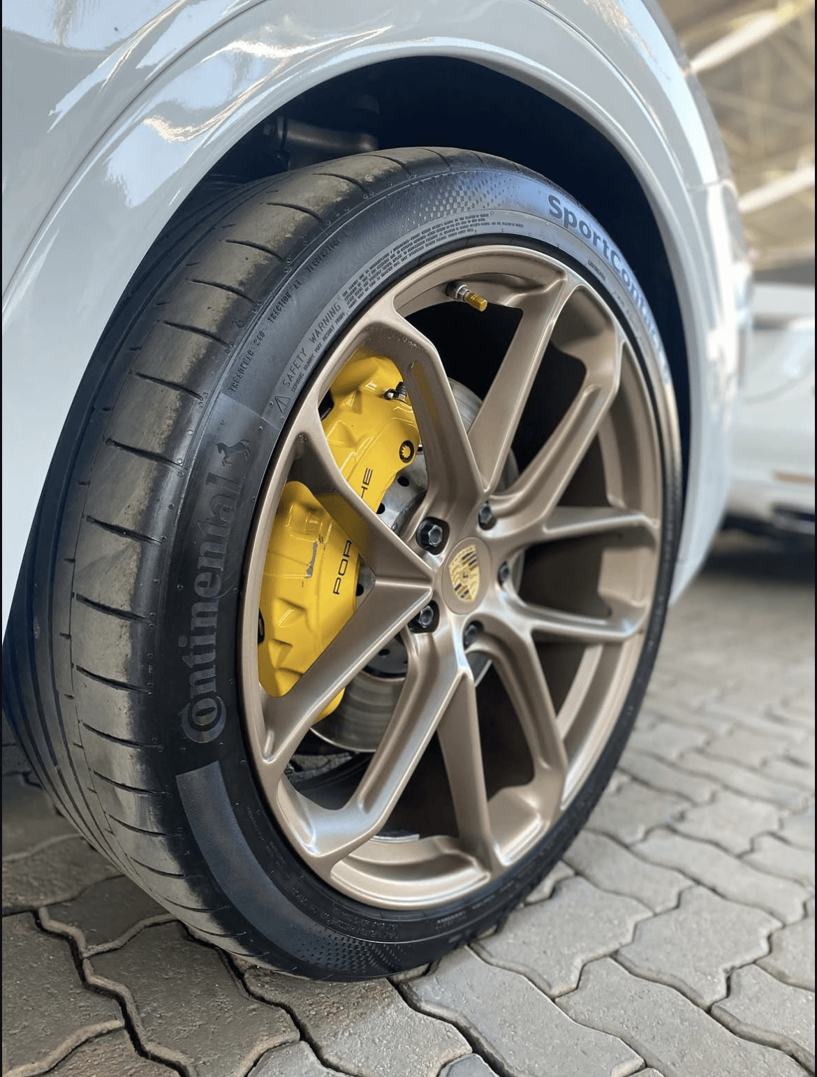 https://assets.carsharenova.com/0198d15b-6f92-e15d-a338-881831184efd