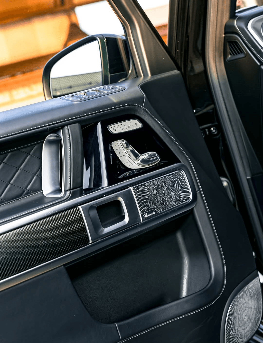 https://assets.carsharenova.com/01992902-c3d2-ae60-0546-b42cd7297689