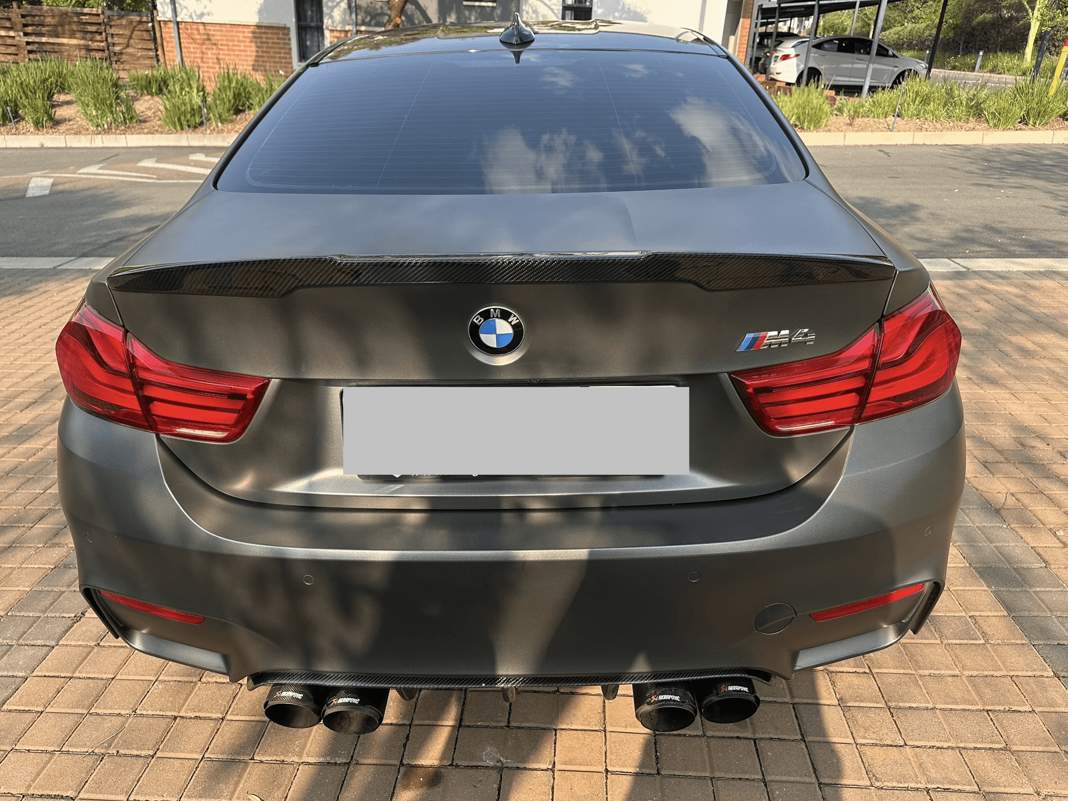 https://assets.carsharenova.com/01994cc5-889d-eddf-2f4d-caa19ca0f21d