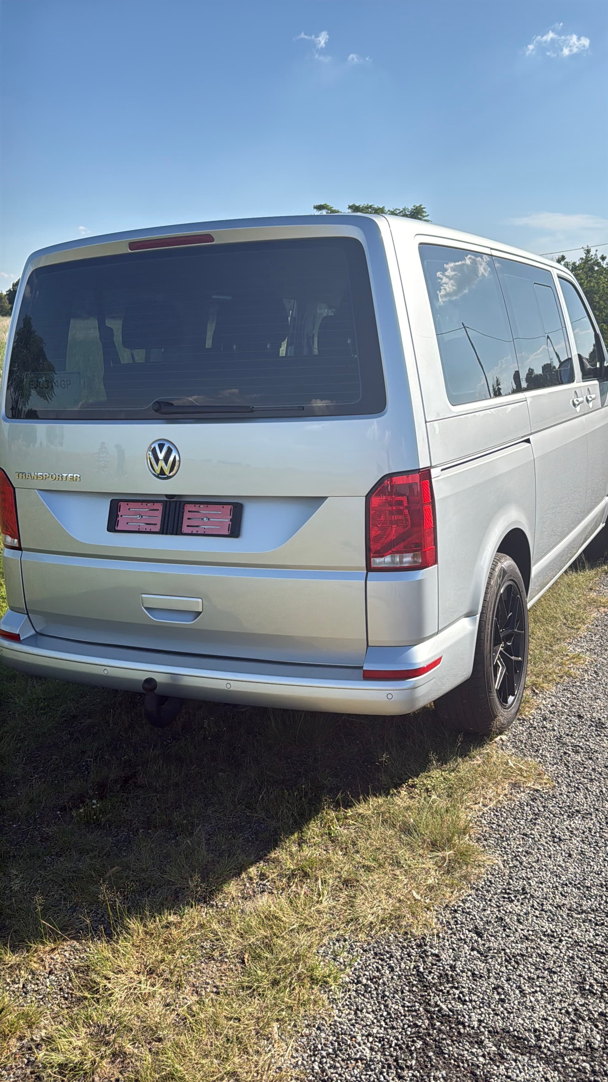 https://assets.carsharenova.com/019cd9d3-1590-f57e-6b28-9524cbce23f0