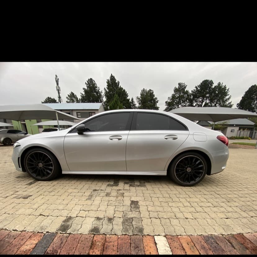 https://assets.carsharenova.com/019dba85-b25e-fa26-1f8b-3c8a11997228