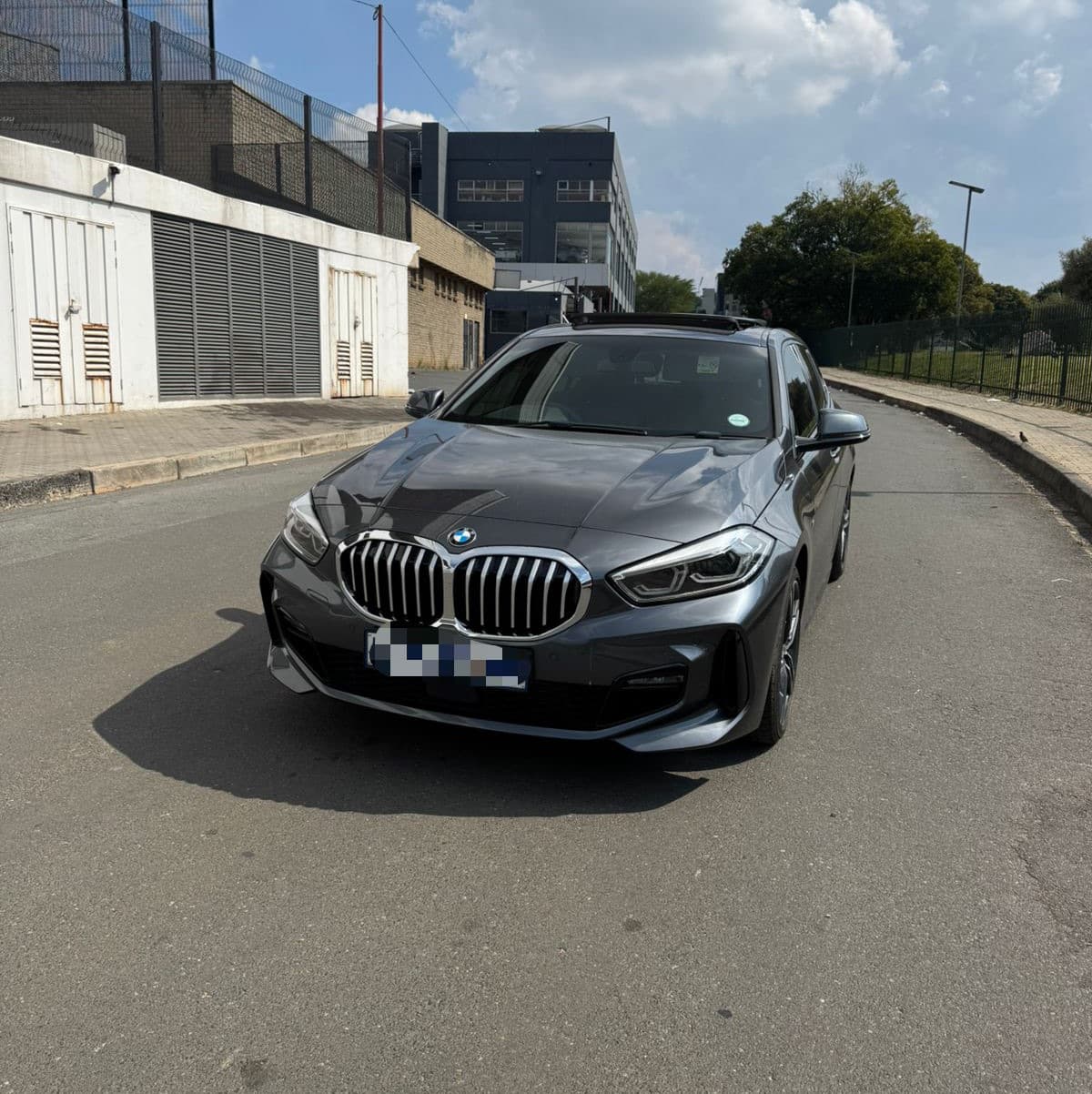 https://assets.carsharenova.com/019dbaf9-92ca-c834-0b04-cdb8be036fe3