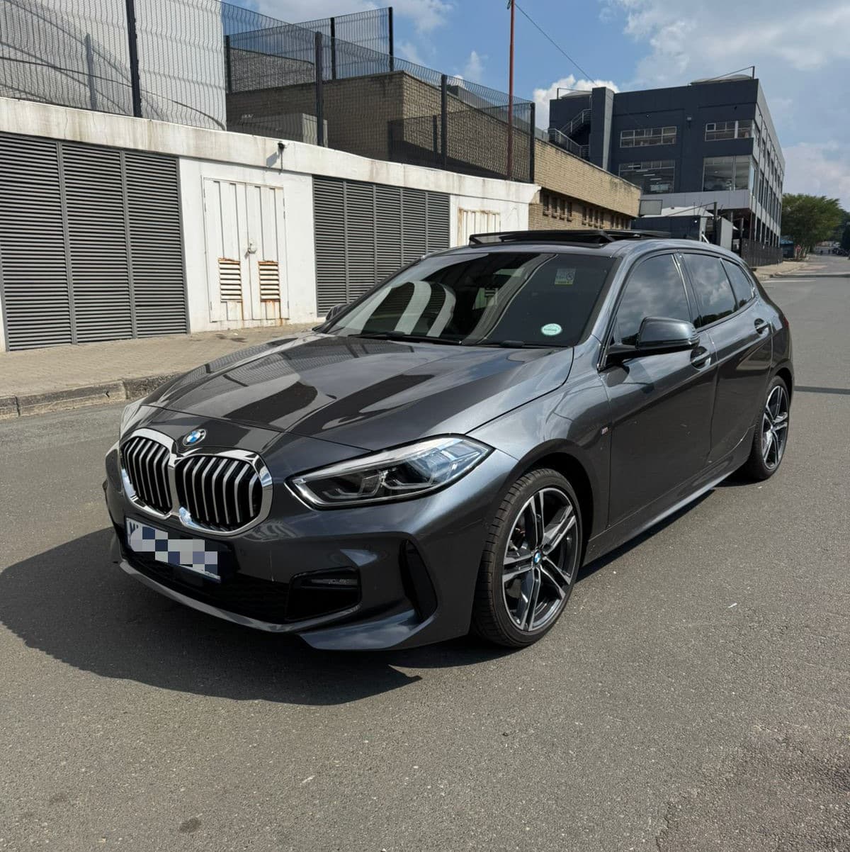 https://assets.carsharenova.com/019dbaf9-b8a6-28ed-cea8-5a86f416b57e