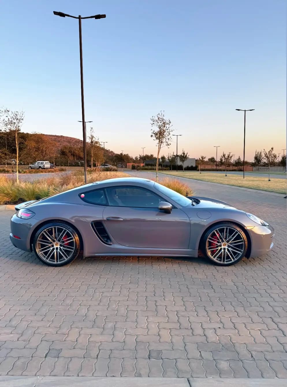 https://assets.carsharenova.com/019ddb3f-16c8-354a-a0c6-96b2aab6ee04