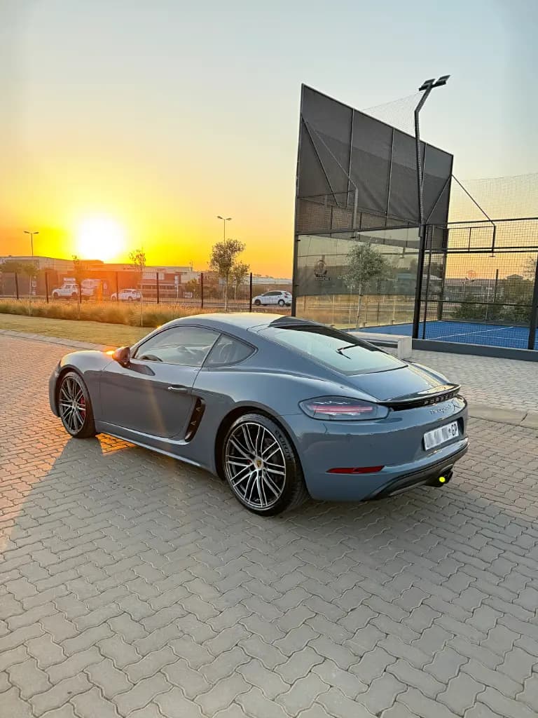 https://assets.carsharenova.com/019ddb3f-1a60-9bad-c982-74859764dd7b