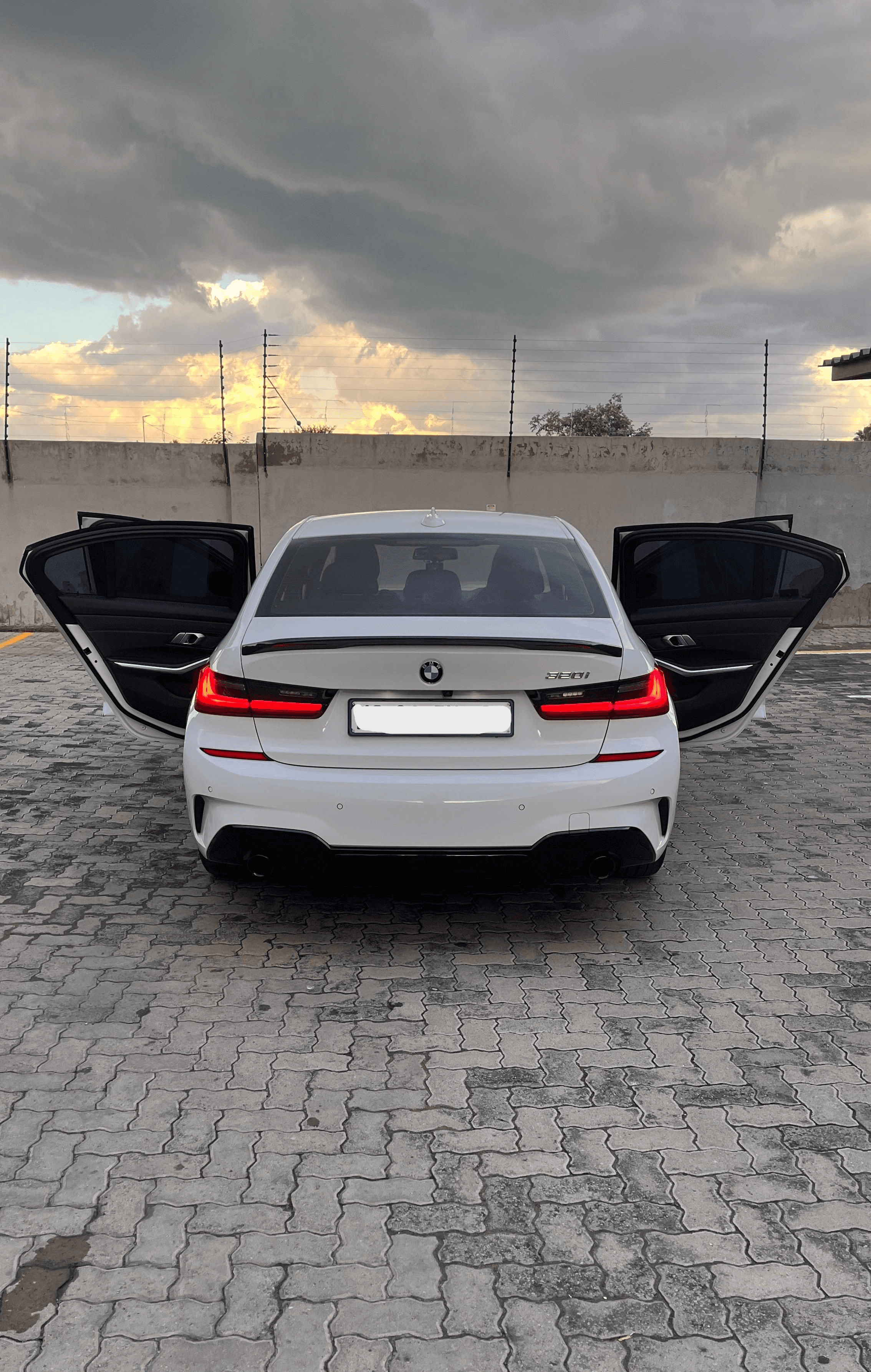 https://assets.carsharenova.com/019dde56-23ae-a8c5-6999-885e2cef5cce