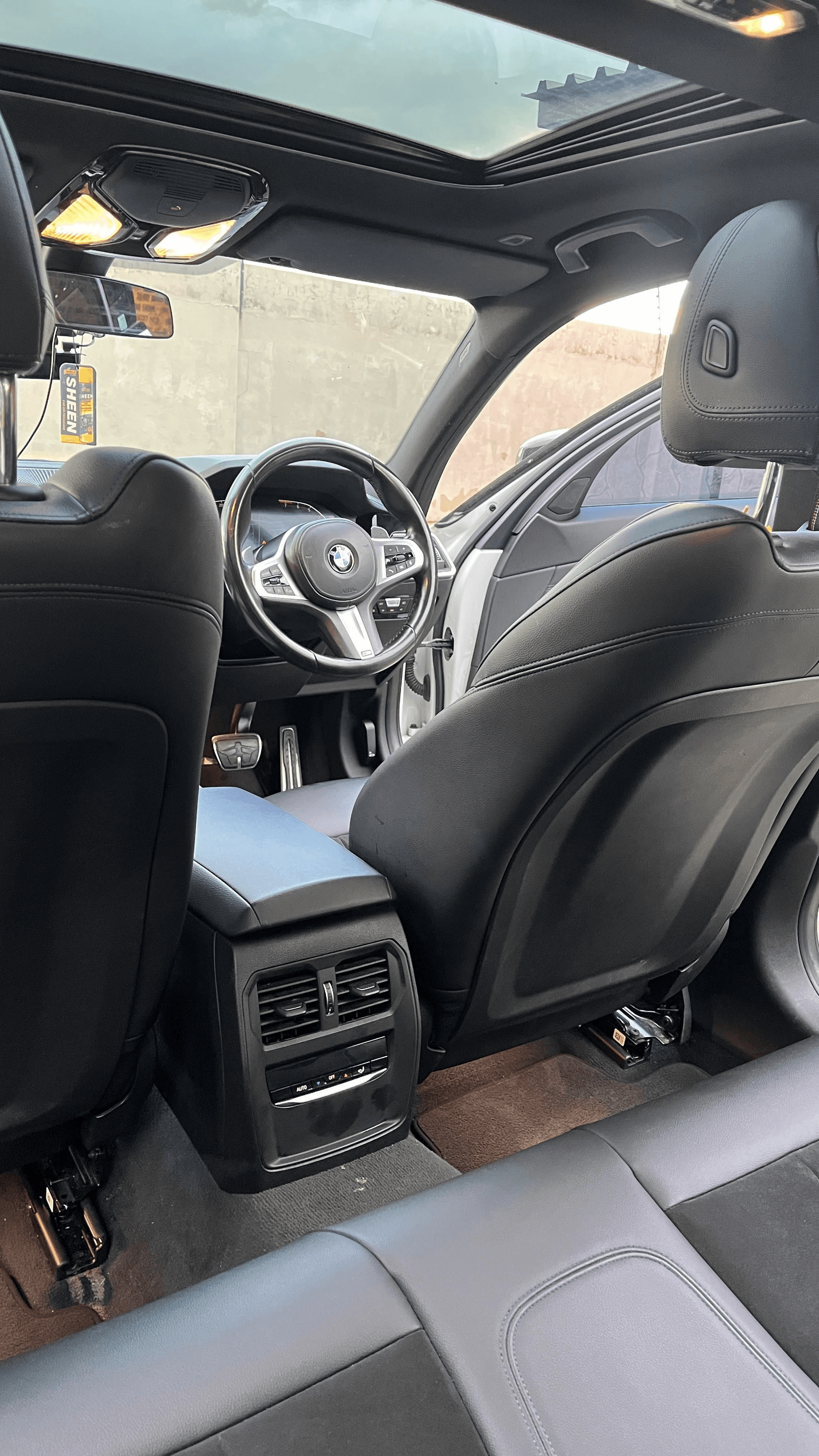 https://assets.carsharenova.com/019dde5b-8e92-2ac6-078a-4669052d1df2
