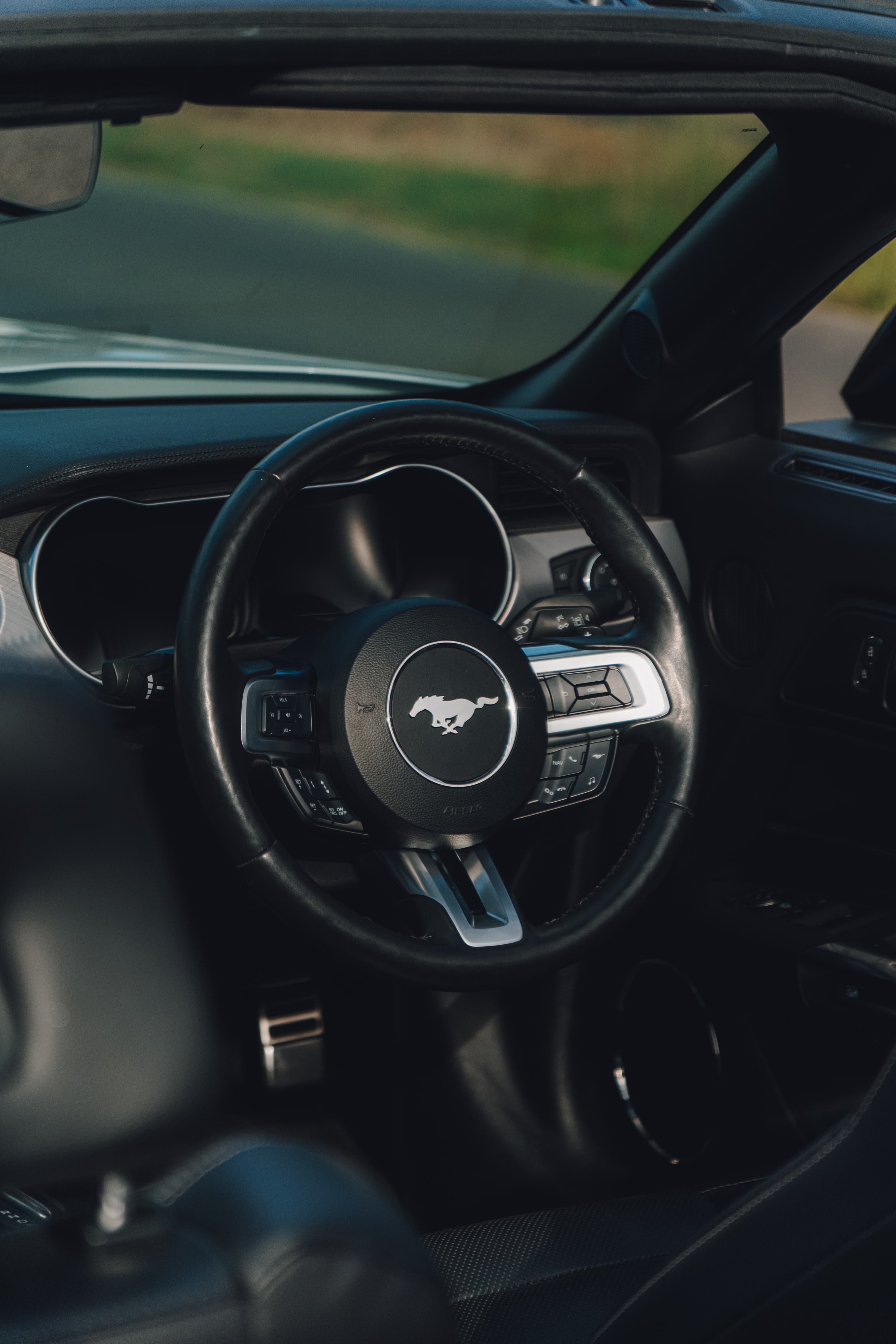 https://assets.carsharenova.com/019ddfe8-dde6-cf94-6a5c-ef963ba6babe