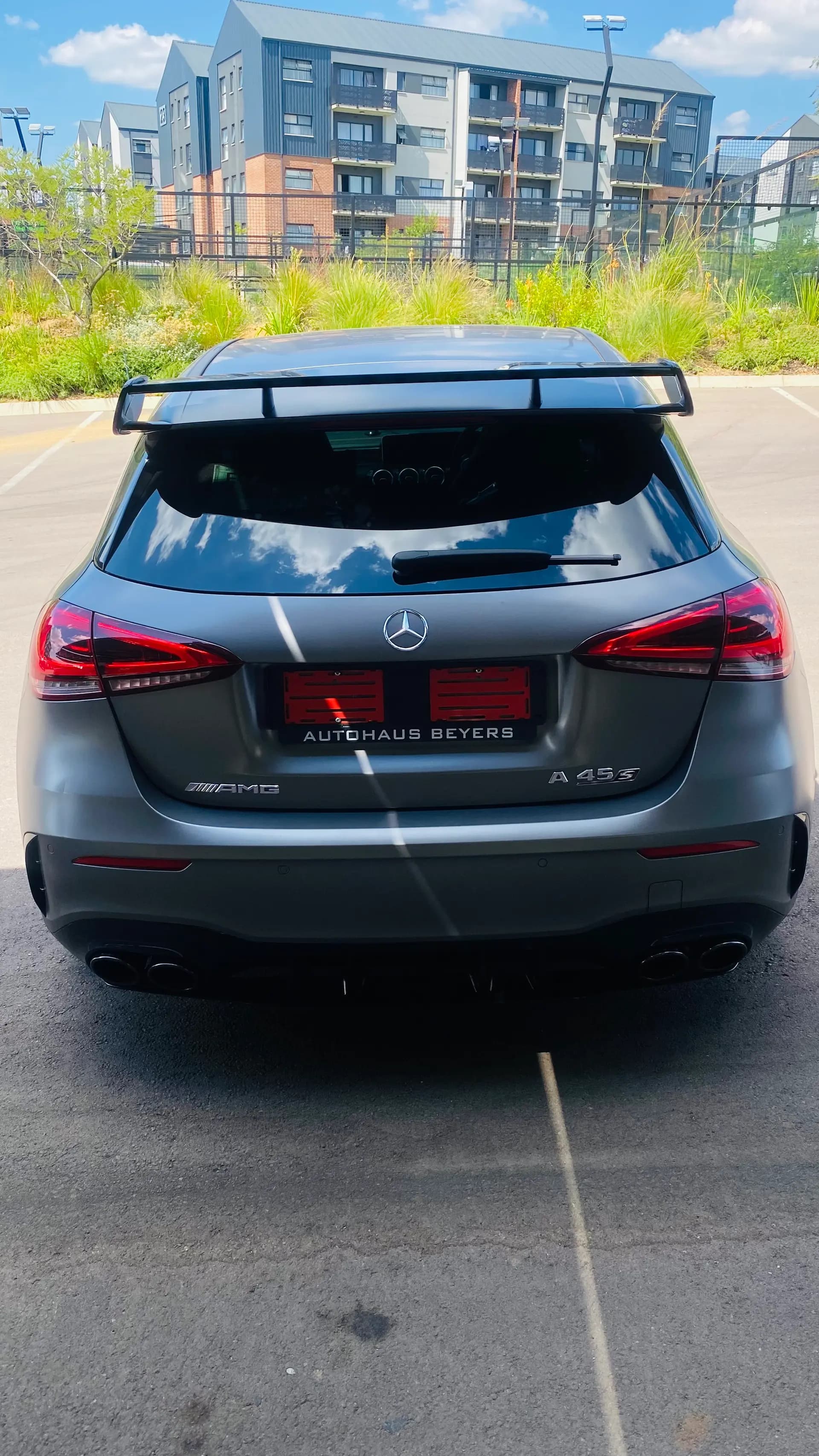 https://assets.carsharenova.com/019de7e9-f5da-6f13-2a46-f5a9b779f879