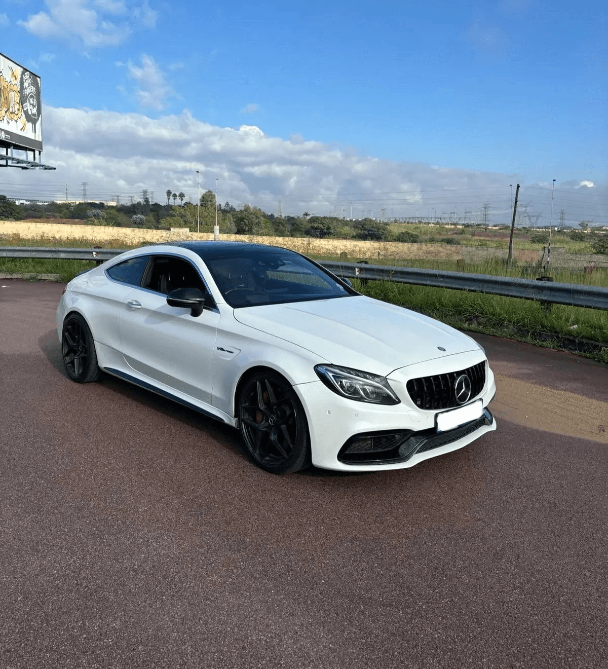 https://assets.carsharenova.com/019e07d9-b825-19db-6b40-ef0ce5dd7310