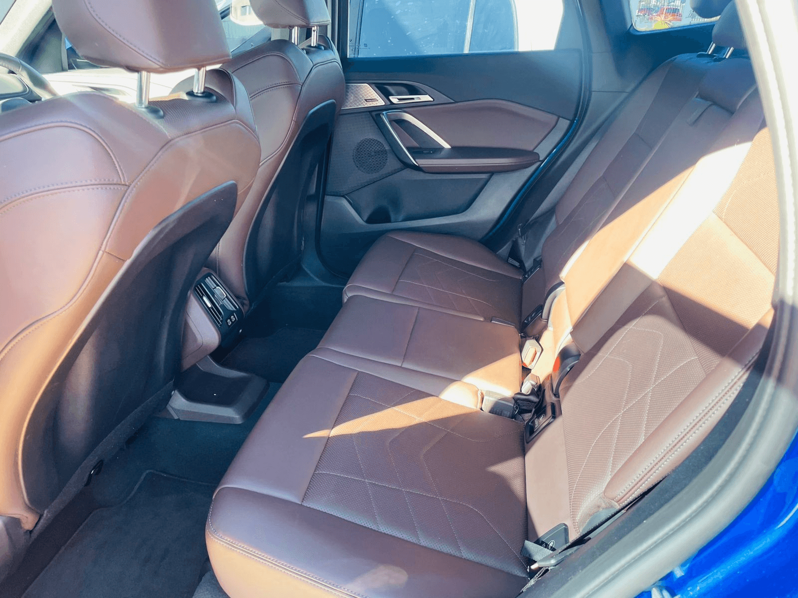 https://assets.carsharenova.com/019e271b-5ad1-1d4c-053c-ea06600991be