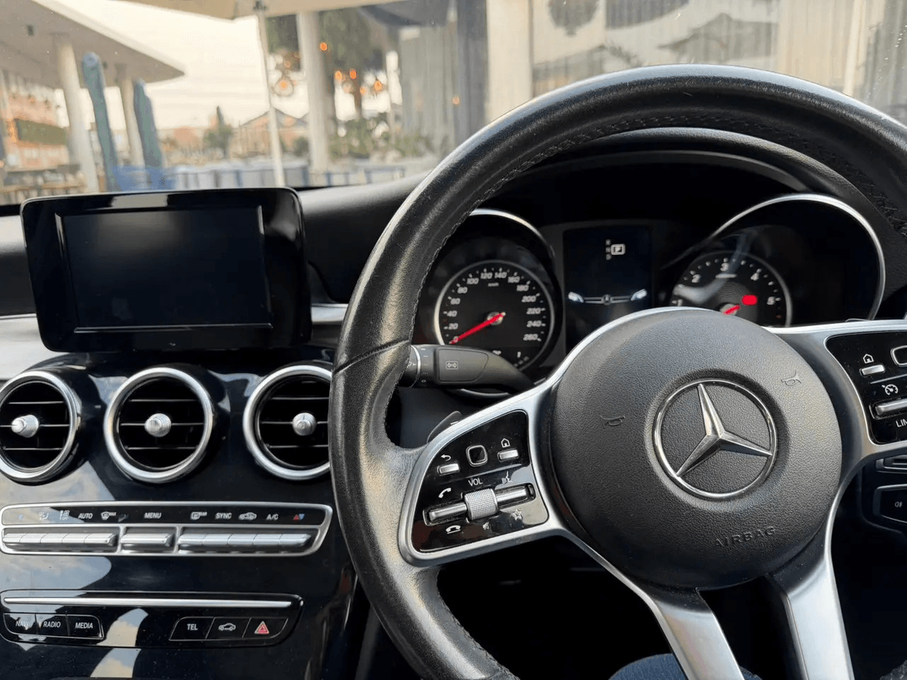 https://assets.carsharenova.com/019e3f56-5702-f611-26a1-2f337853b1f3