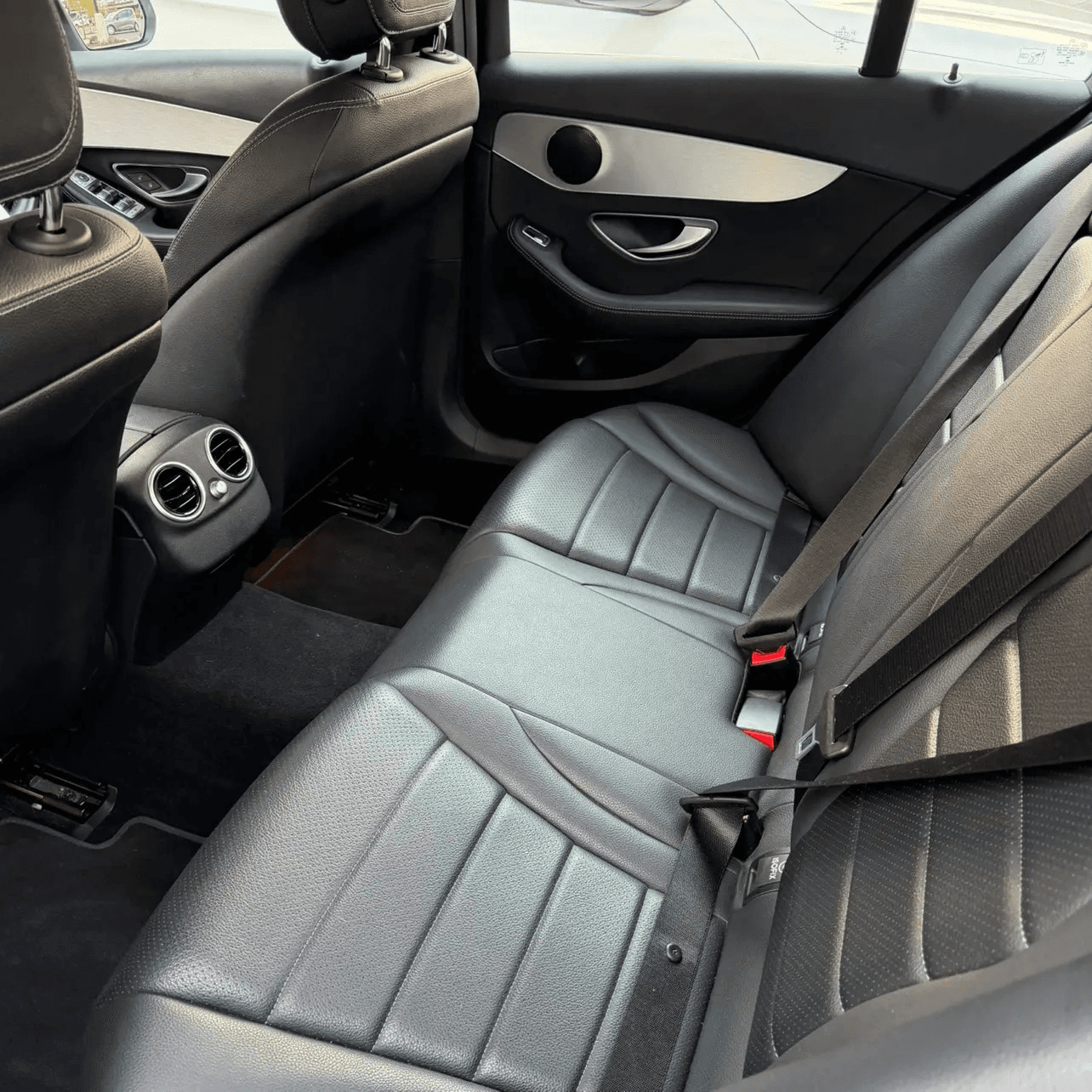 https://assets.carsharenova.com/019e3f57-287c-cf19-6bc7-d8dc6db8f149