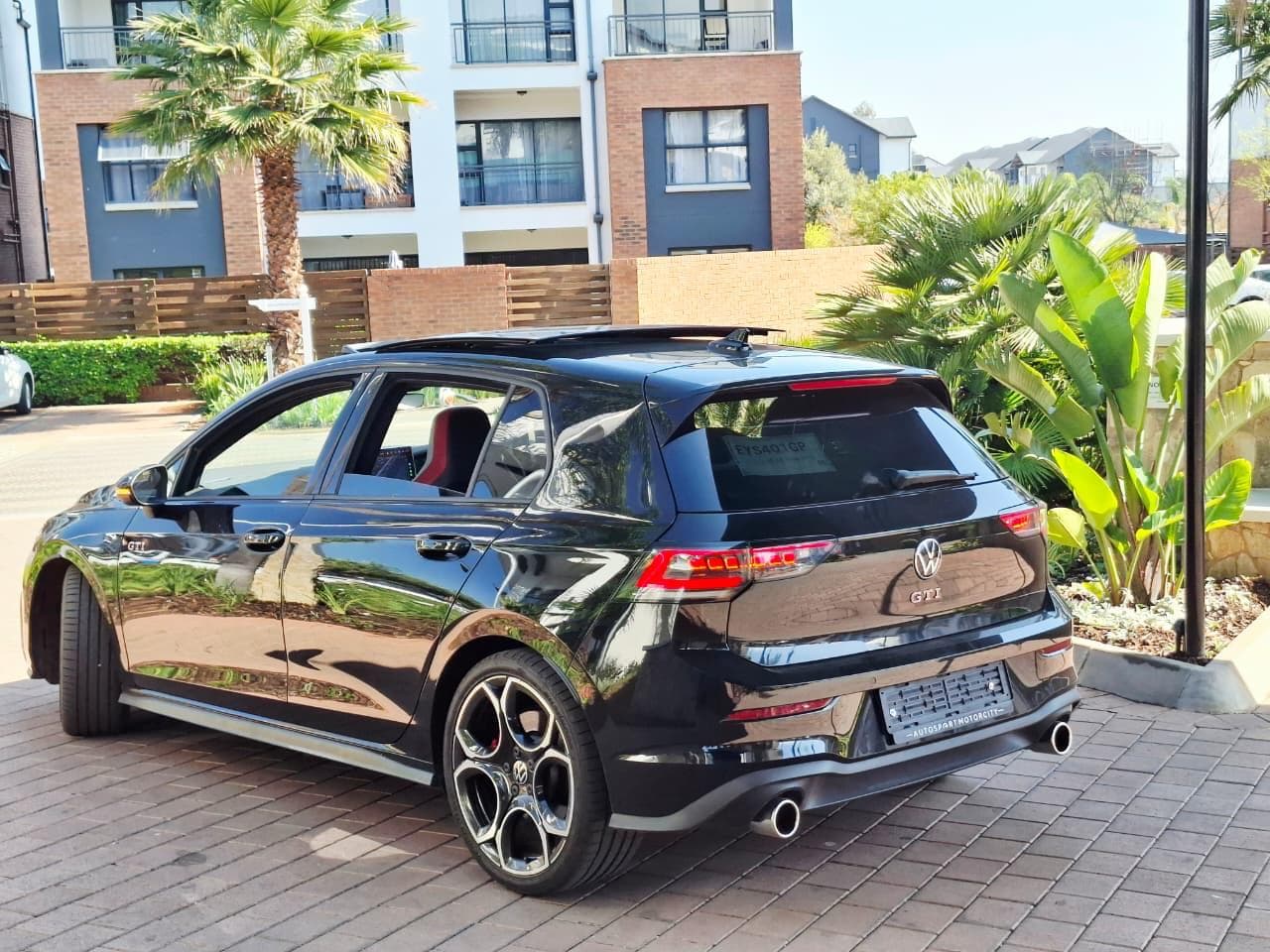 Volkswagen Golf 8 GTI